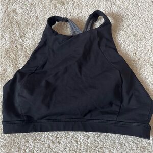 BLACK LULULEMON SPORTS BRA SIZE 4